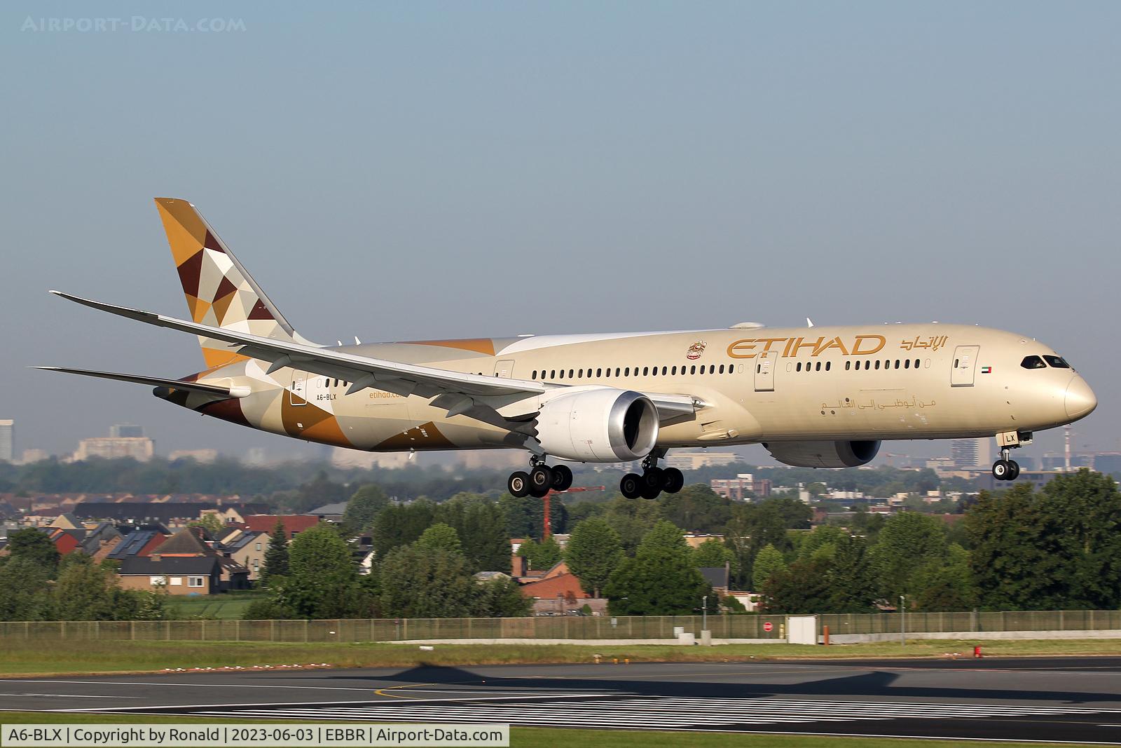 A6-BLX, 2019 Boeing 787-9 Dreamliner C/N 39665, at bru