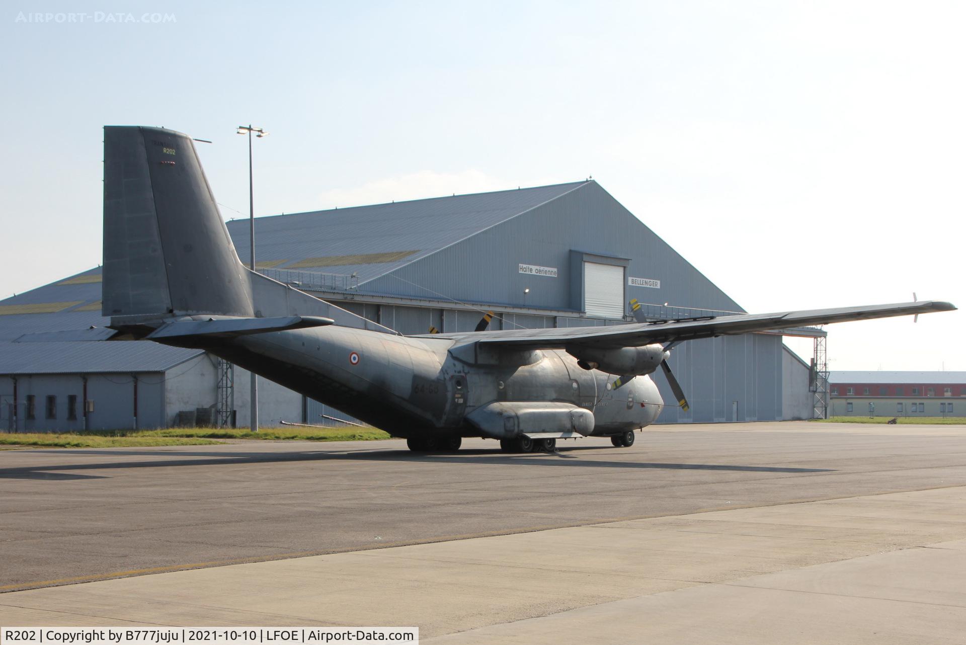 R202, Transall C-160R C/N 202, at Evreux