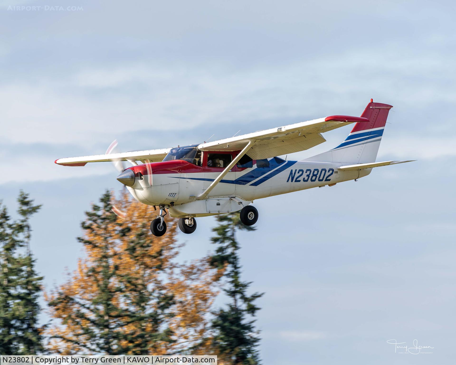 N23802, 2000 Cessna 206H Stationair C/N 20608137, KAWO