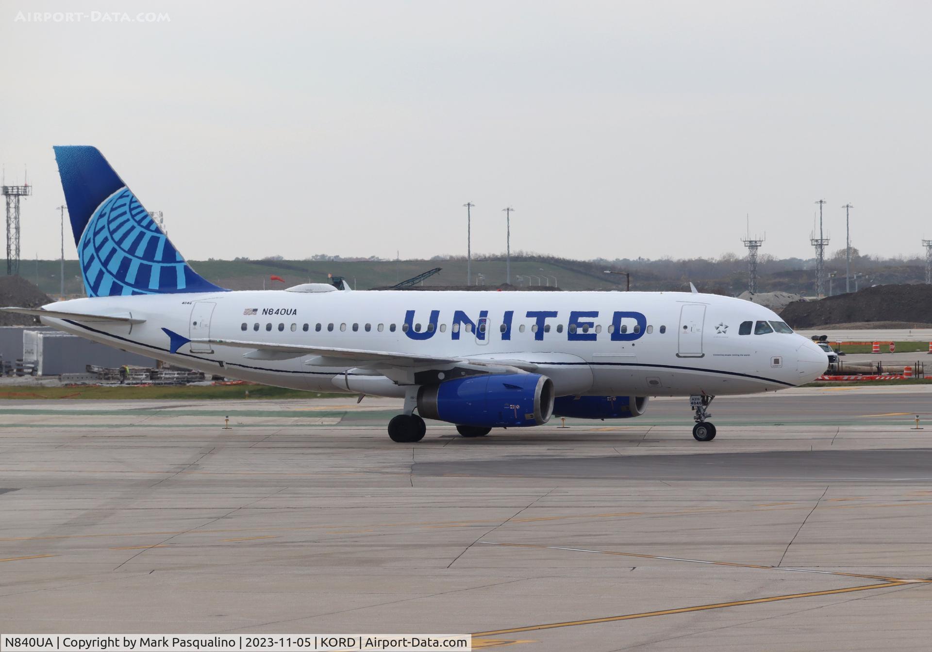 N840UA, 2001 Airbus A319-131 C/N 1522, Airbus A319-131