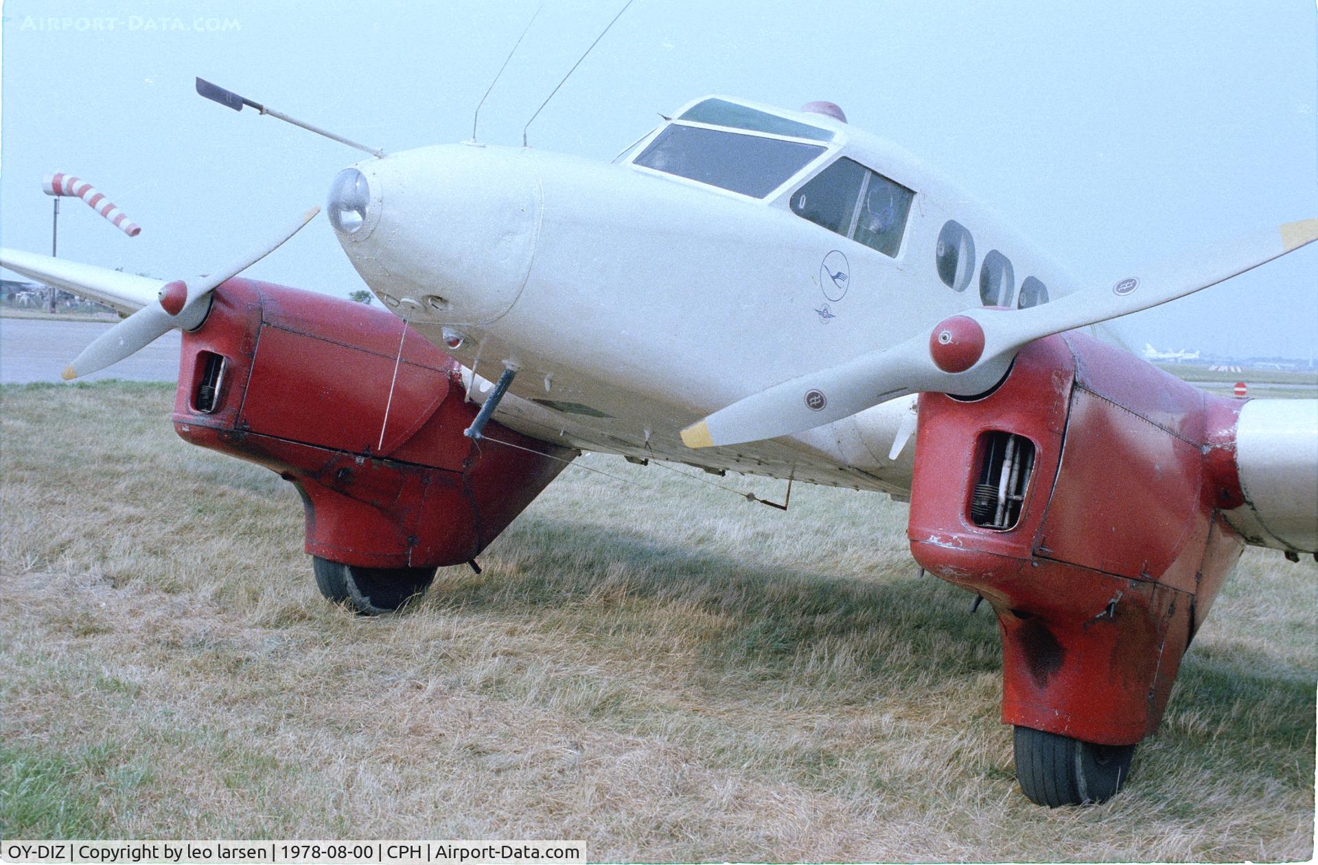 OY-DIZ, 1944 SAI KZ IV C/N 43, Copenhagen  8.1978