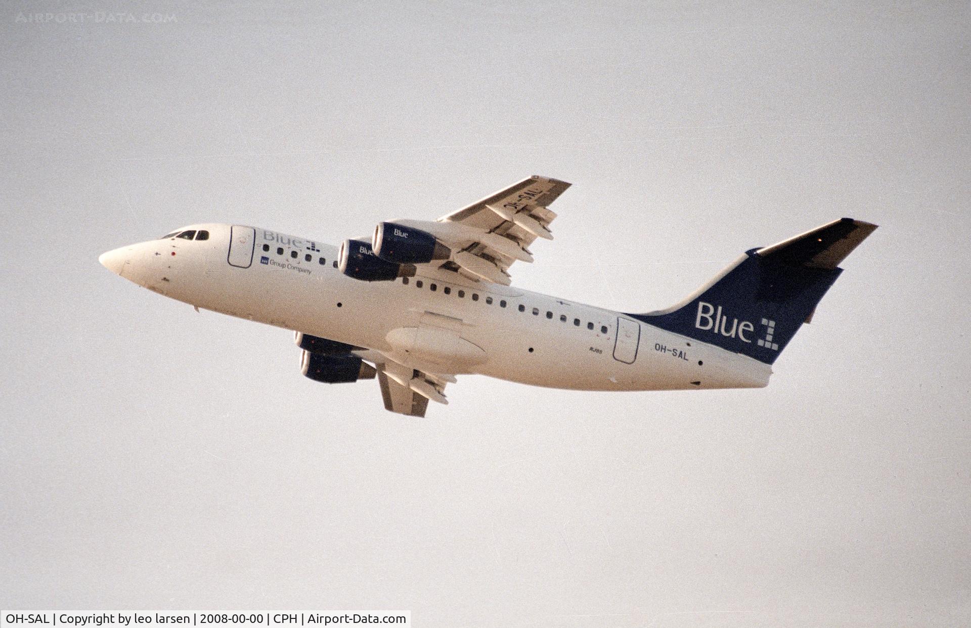 OH-SAL, 2001 BAE Systems Avro 146-RJ85 C/N E.2392, Copenhagen 2008