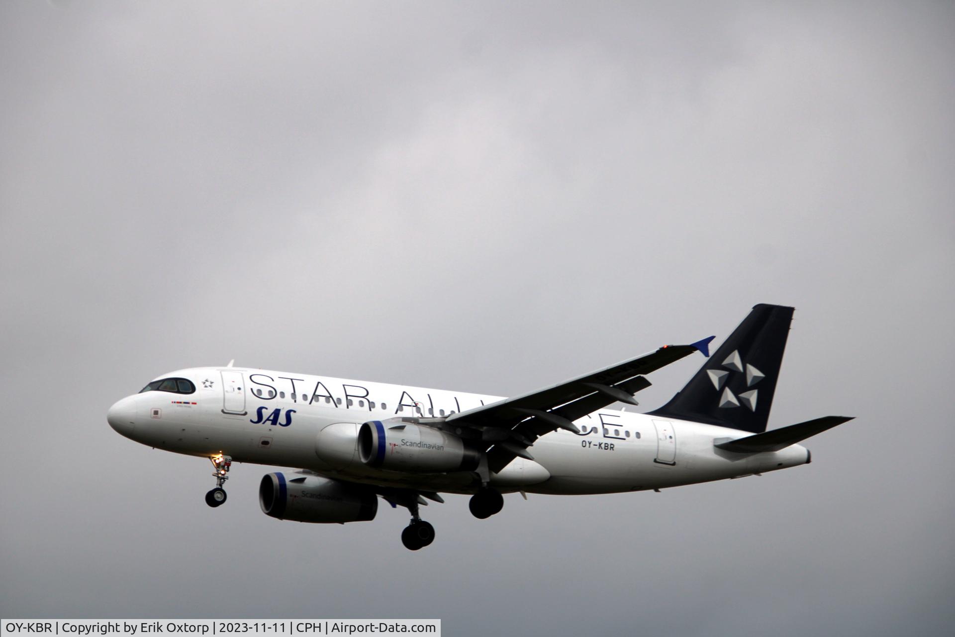 OY-KBR, 2007 Airbus A319-132 C/N 3231, OY-KBR landing rw 22L