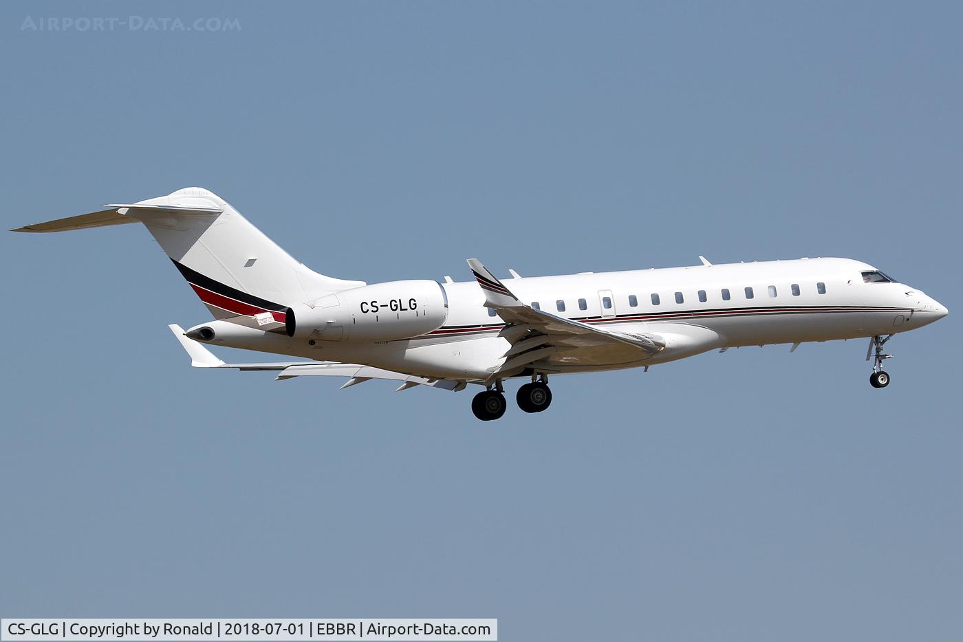 CS-GLG, 2016 Bombardier BD-700-1A10 Global 6000 C/N 9757, at bru