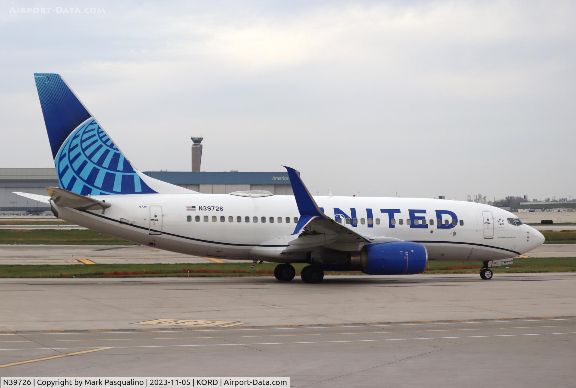 N39726, 1999 Boeing 737-724 C/N 28796, Boeing 737-724