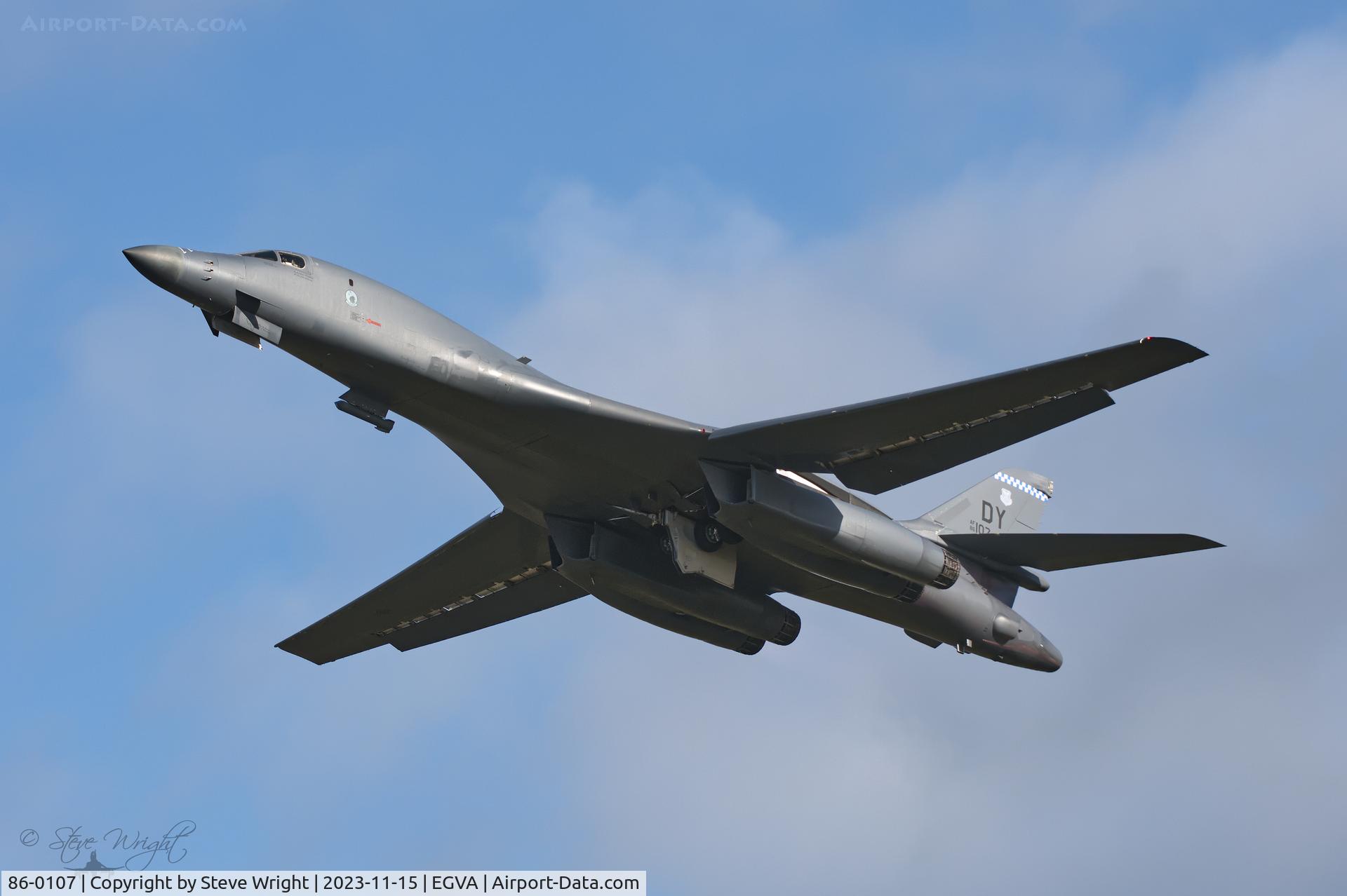 86-0107, 1985 Rockwell B-1B Lancer C/N 67, Returning to Dyess from a Deployment to RAF Fairford UK