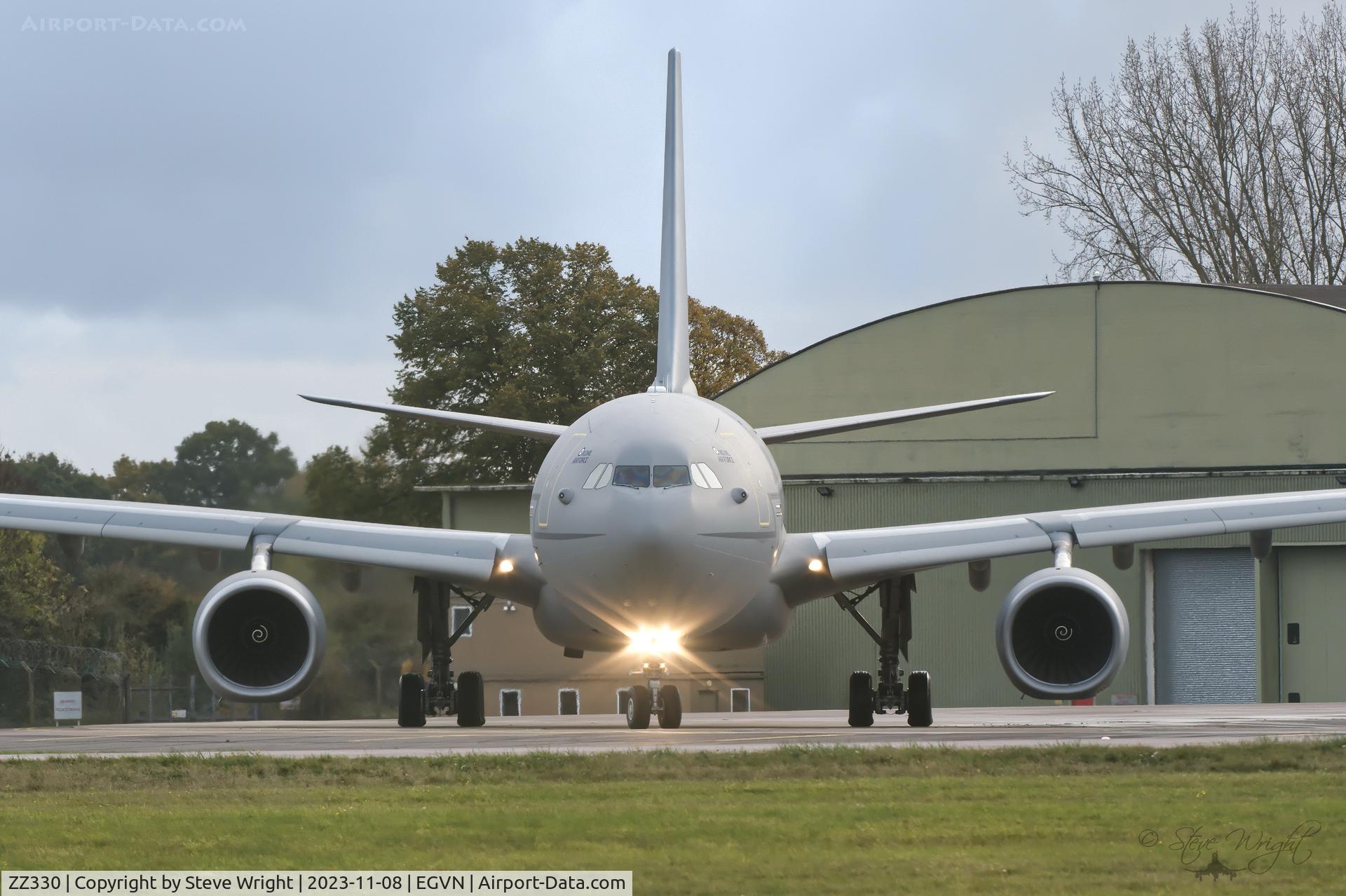 ZZ330, 2009 Airbus KC2 Voyager (A330-243MRTT) C/N 1046, RAF Brize Norton UK