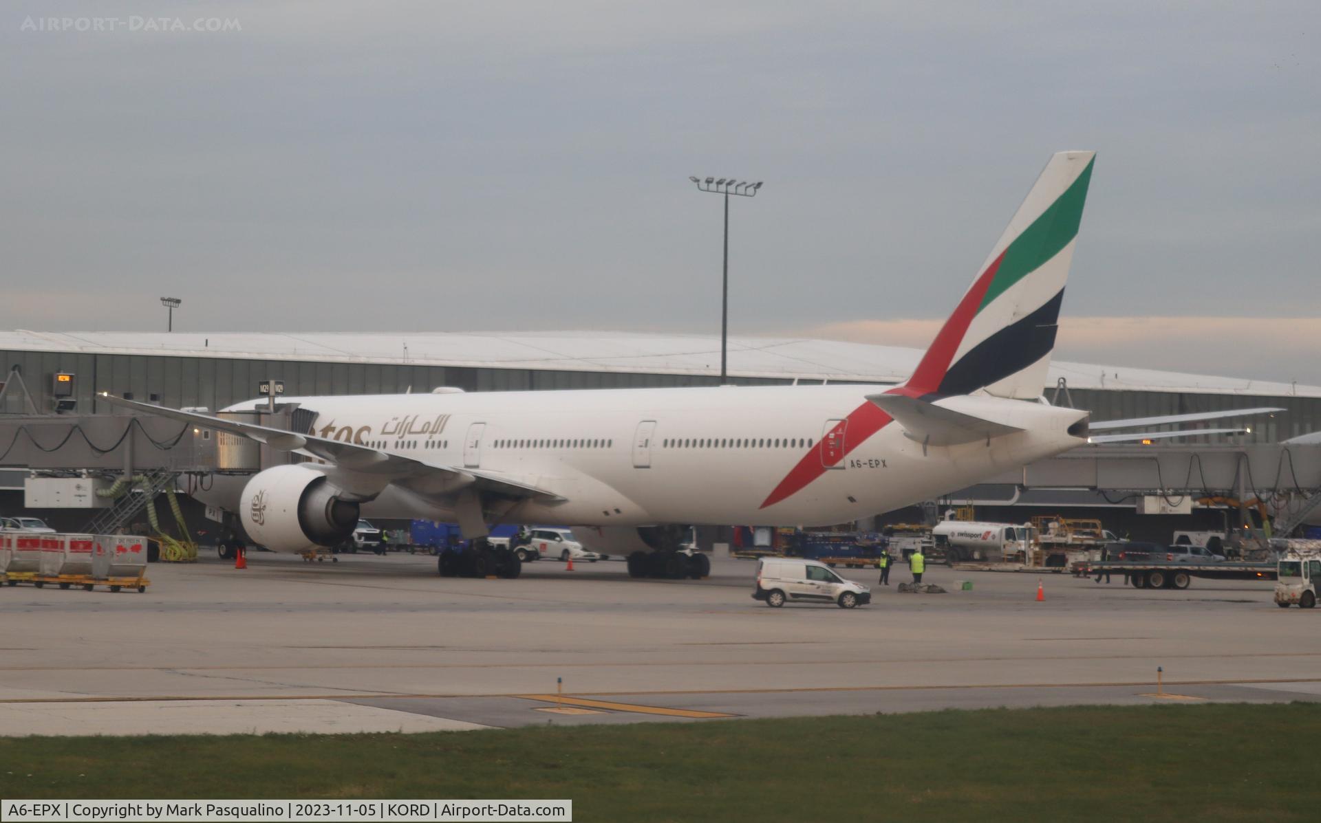 A6-EPX, 2016 Boeing 777-31H/ER C/N 42343, Boeing 777-31H/ER