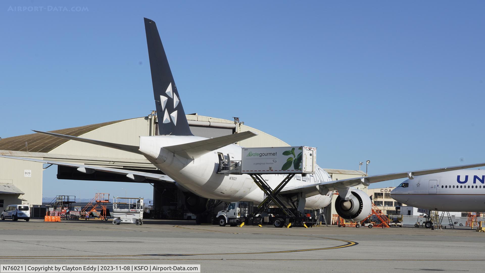 N76021, 2010 Boeing 777-224 C/N 39776, SFO 2023.