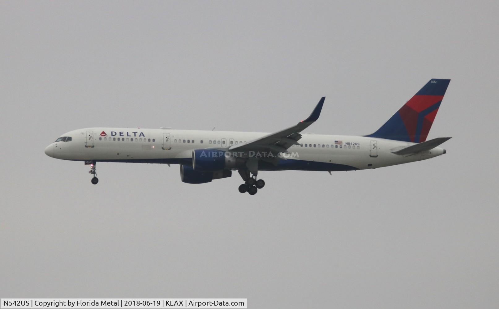 N542US, 1996 Boeing 757-251 C/N 26489, DAL 752 zx