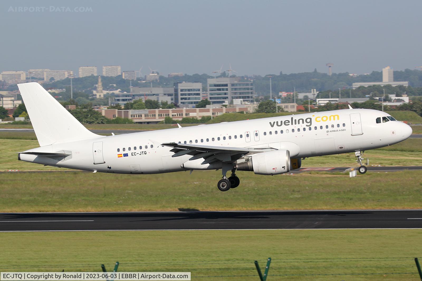 EC-JTQ, 2006 Airbus A320-214 C/N 2794, at bru
