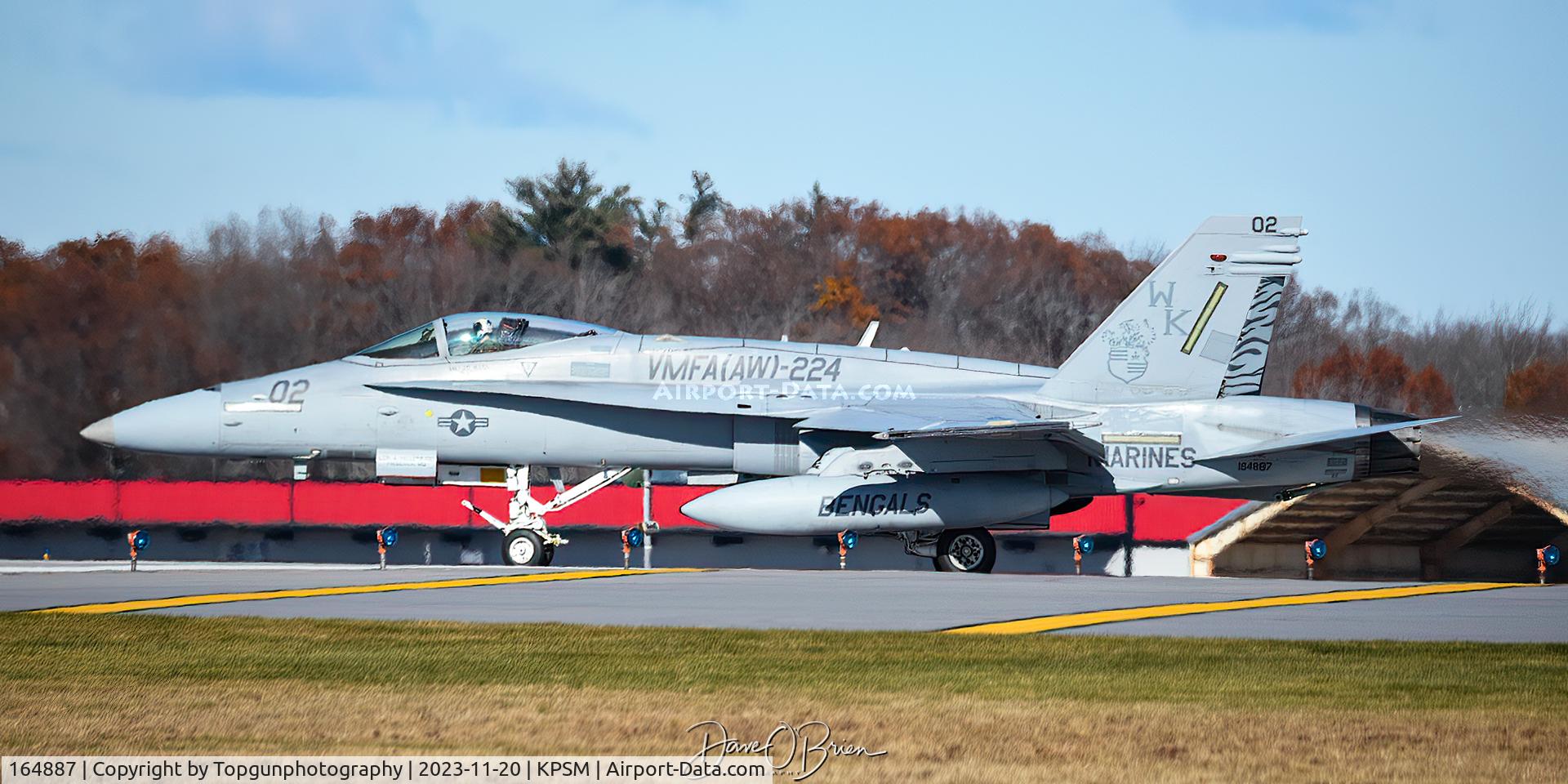 164887, McDonnell Douglas F/A-18C C/N 1219/C349, BENGAL42 taking RW34