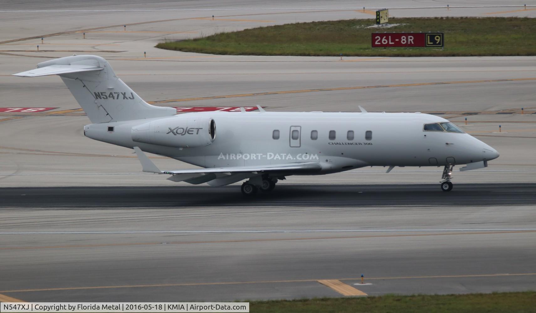 N547XJ, 2009 Bombardier Challenger 300 (BD-100-1A10) C/N 20281, Challenger 300 zx