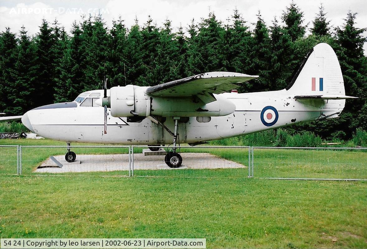 54 24, Hunting Percival P-66 Pembroke C54 C/N PAC/66/1016, Hermeskeil 23.6.2002
