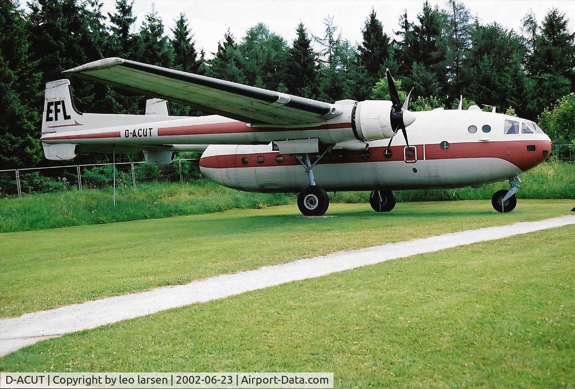 D-ACUT, Nord N-2501D Noratlas C/N 065, Hermeskeil 23.6.2002