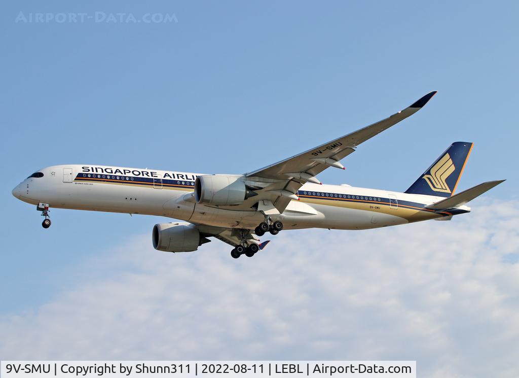 9V-SMU, 2017 Airbus A350-941 C/N 186, Landing rwy 24R