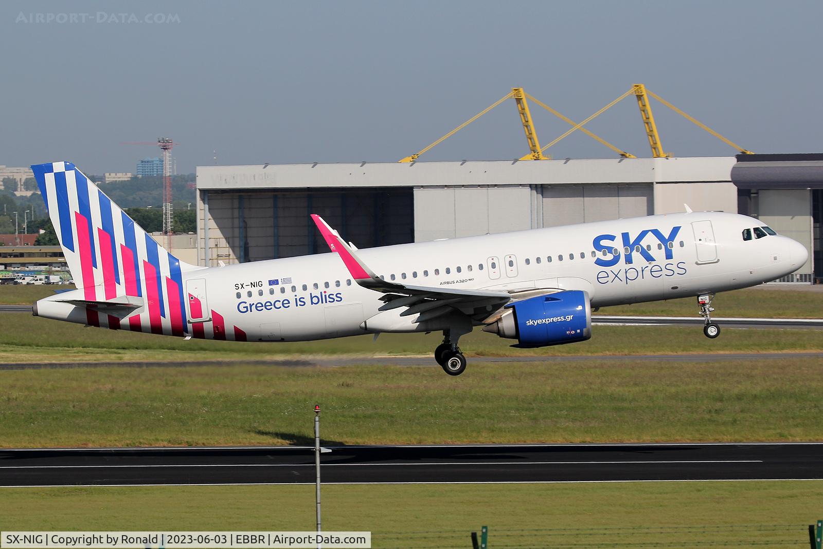 SX-NIG, 2020 Airbus A320-251N C/N 9456, at bru