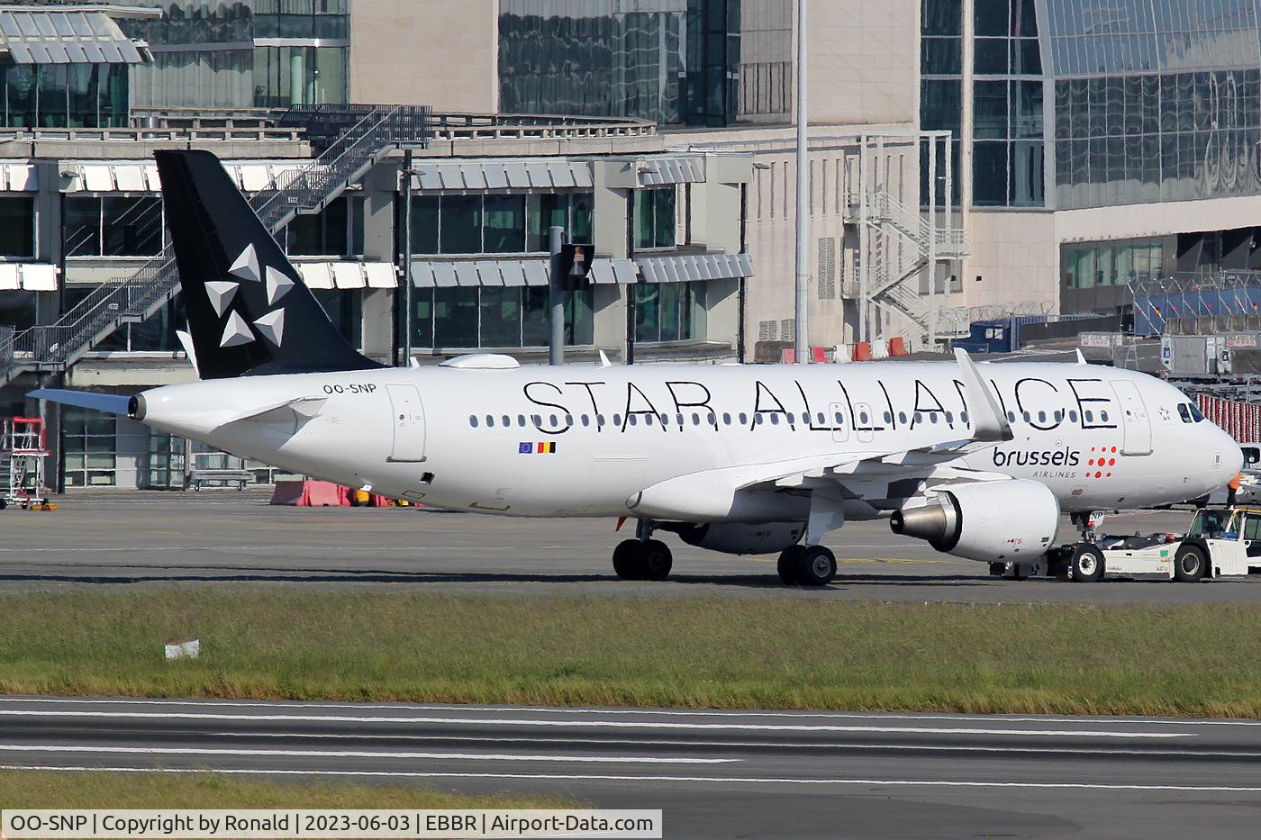 OO-SNP, 2013 Airbus A320-214 C/N 5635, at bru