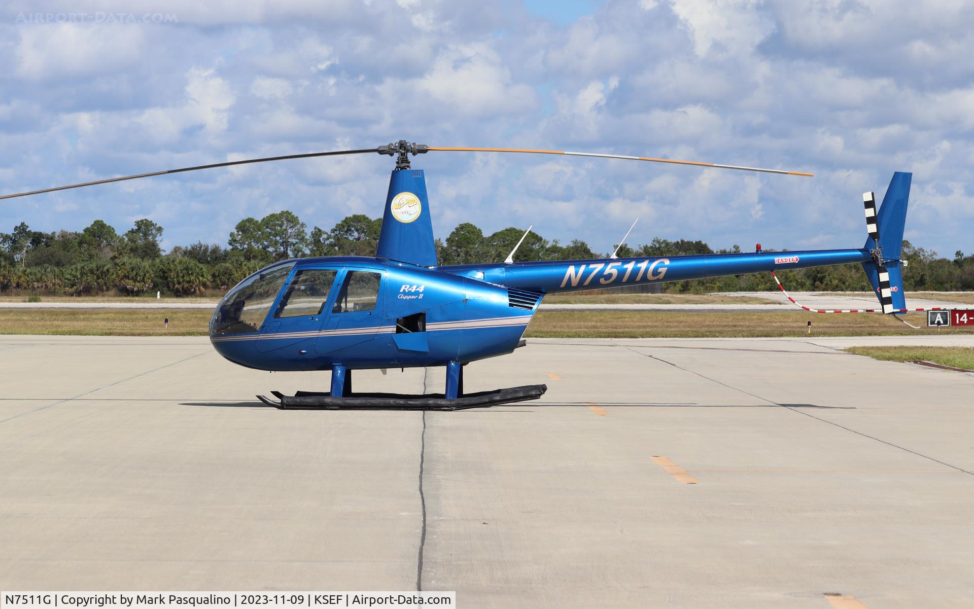 N7511G, 2006 Robinson R44 II C/N 11007, Robinson R44 II