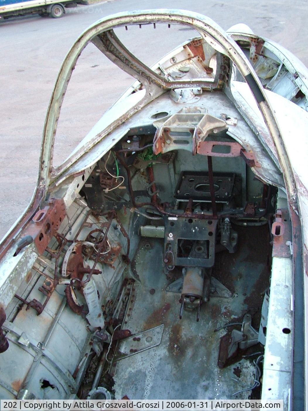 202, 1955 Mikoyan-Gurevich MiG-15UTI C/N 10993202, It was displayed at a gas station on the outskirts of Solt, until it fell off the pedestal