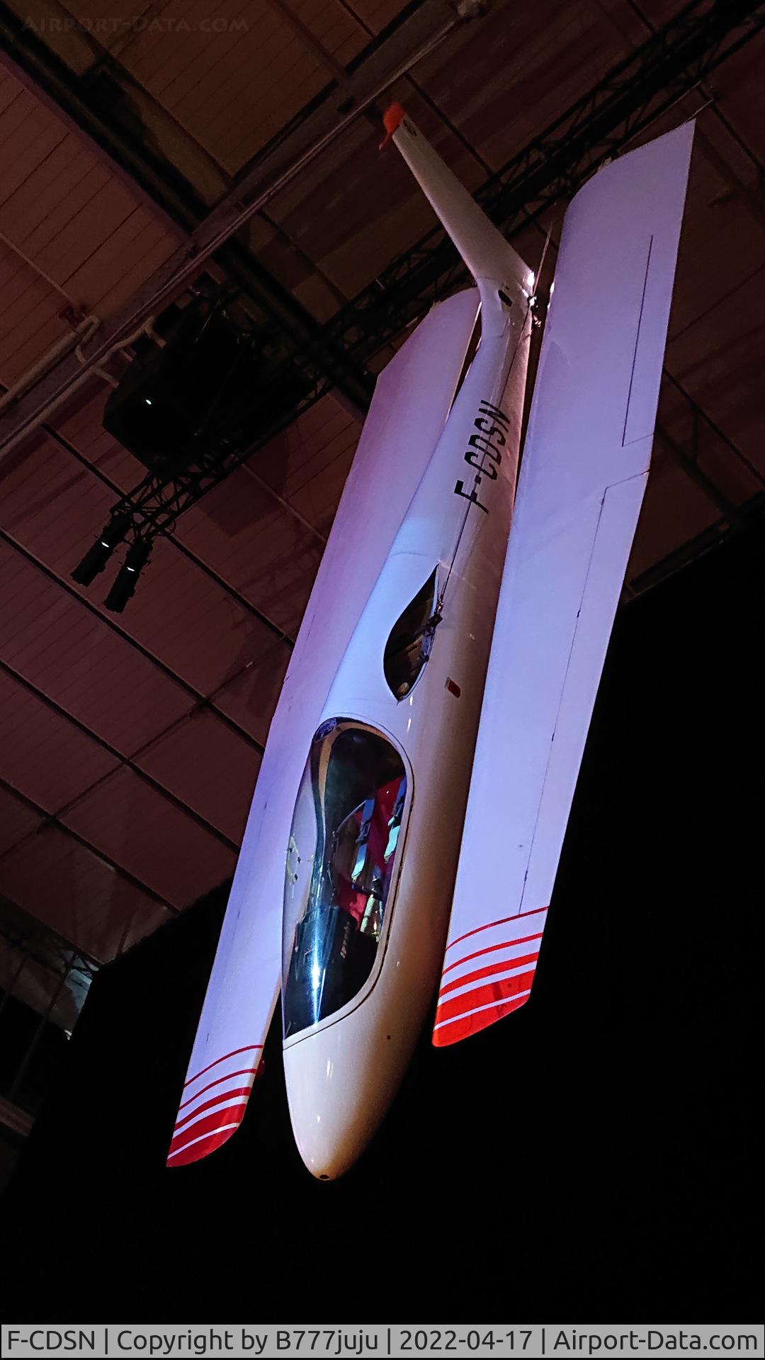 F-CDSN, Wassmer WA-26P Squale C/N 32, during artistic exibision at La Villette Paris