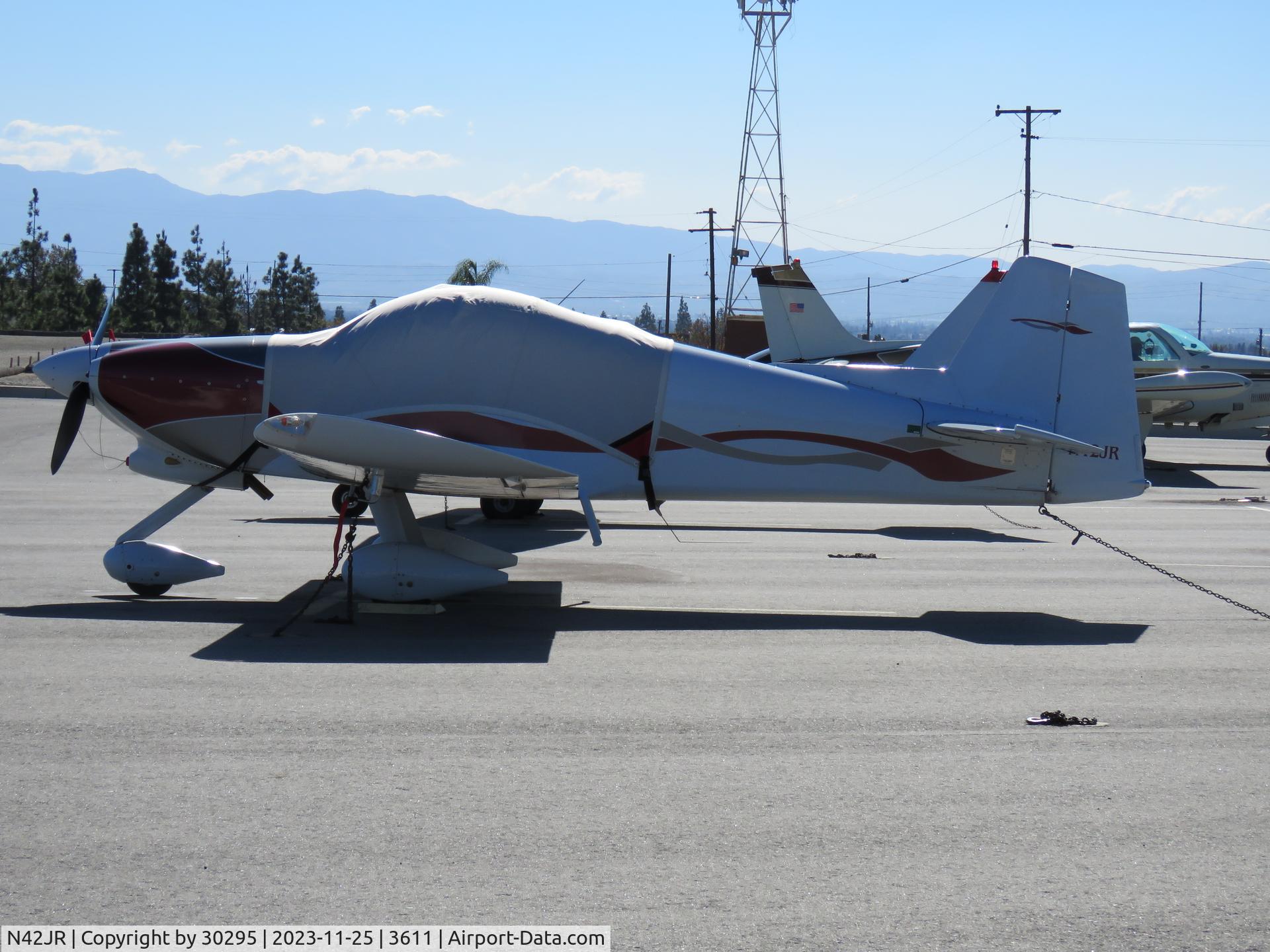 N42JR, 2003 Vans RV-6A C/N 24516, Parked