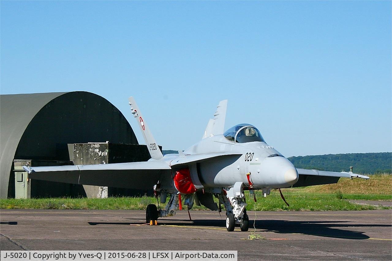 J-5020, McDonnell Douglas F/A-18C Hornet C/N 1369/SFC020, McDonnell Douglas FA-18C Hornet, Flight line, Luxeuil-Saint Sauveur Air Base 116 (LFSX)