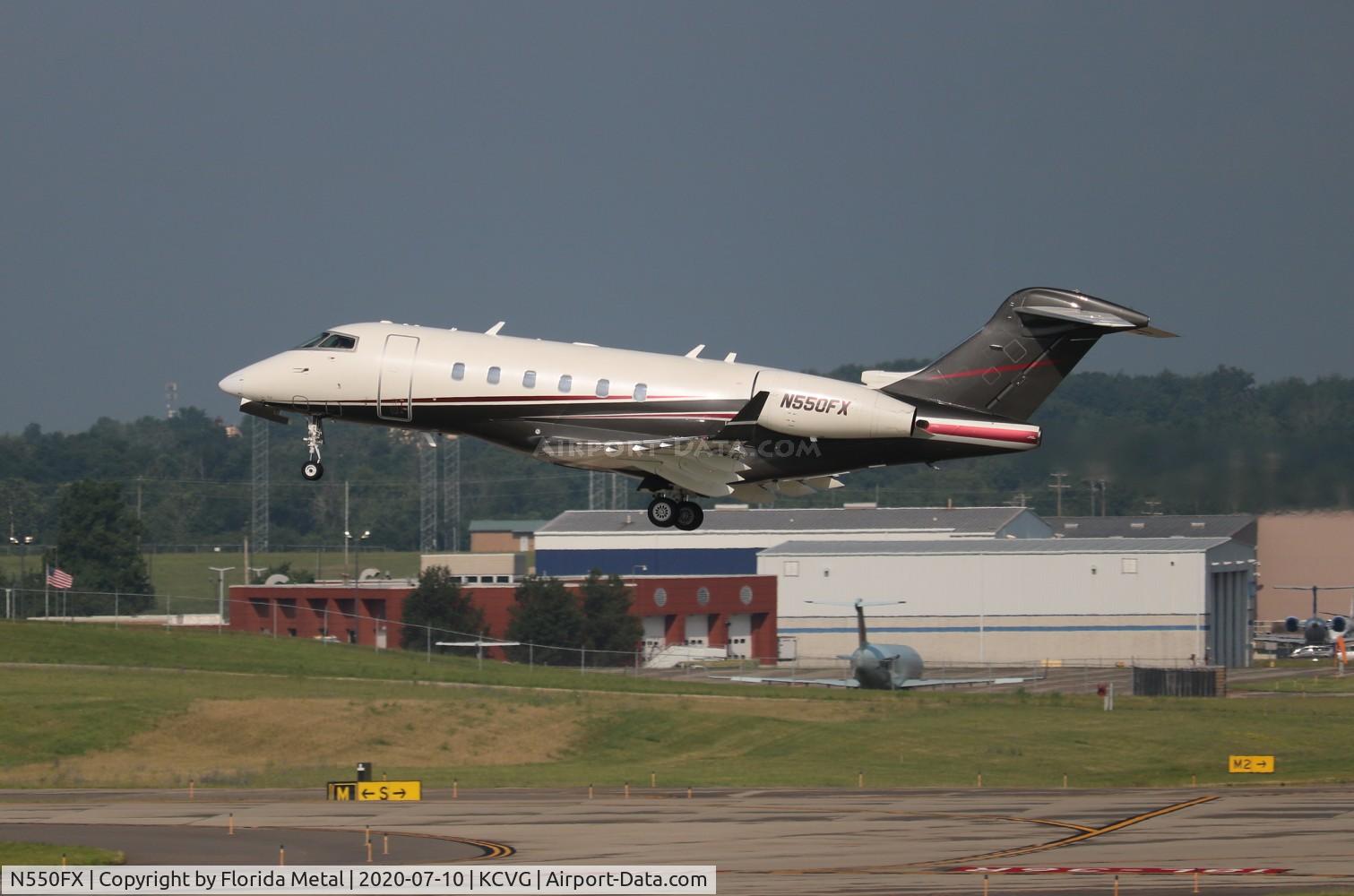 N550FX, 2013 Bombardier Challenger 300 (BD-100-1A10) C/N 20391, Challenger 300 zx