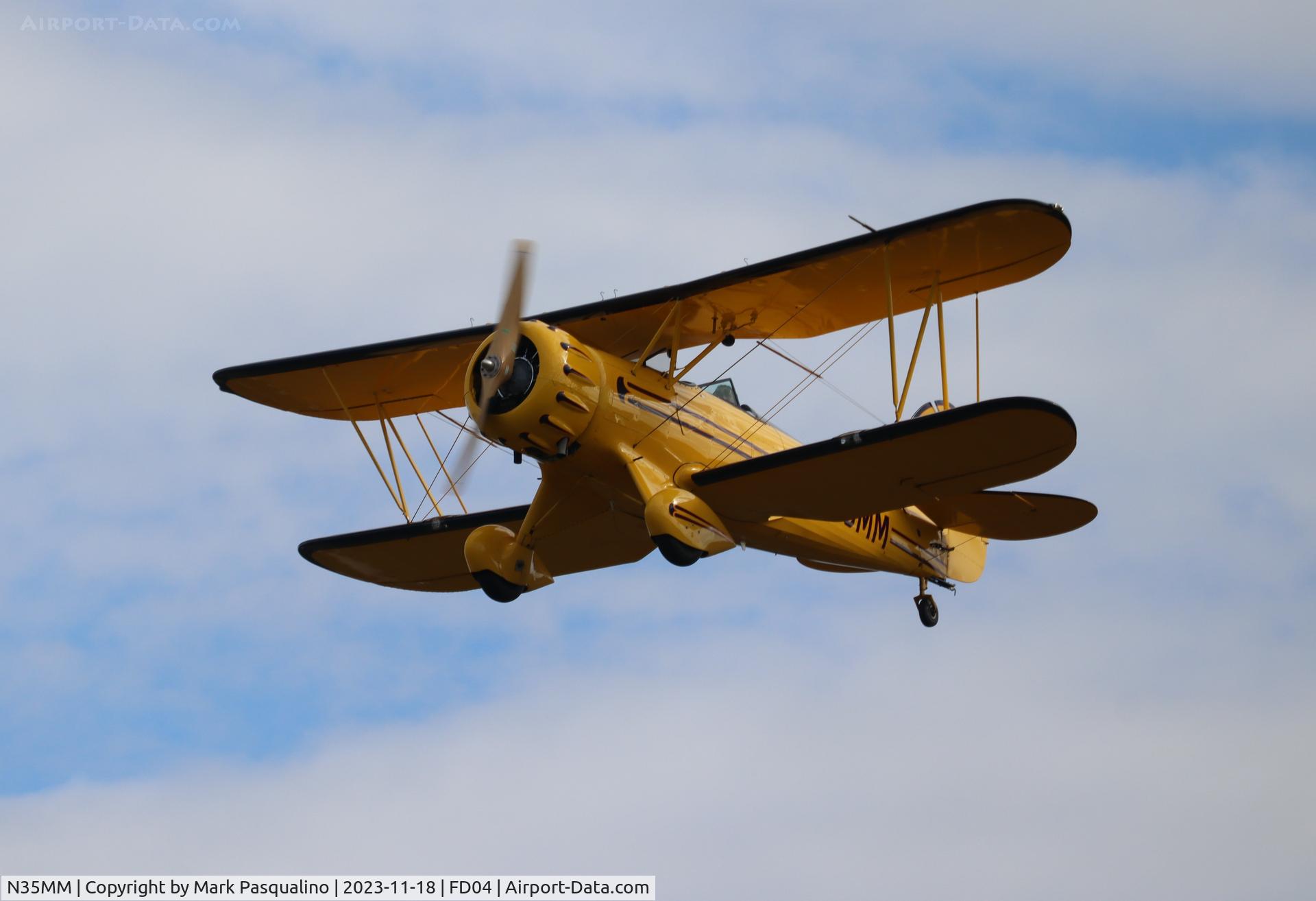 N35MM, 2001 Waco YMF-F5C C/N F5C-094, Waco YMF-F5C