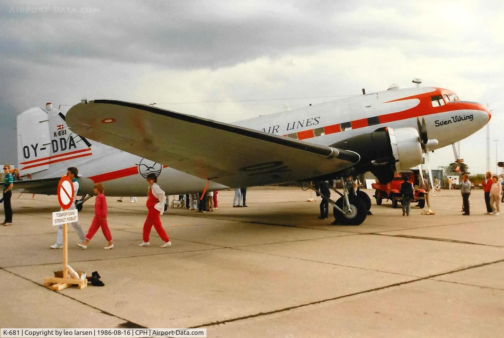 K-681, 1943 Douglas C-47A Dakota C/N 9664, Copenhagen 16.8.1986