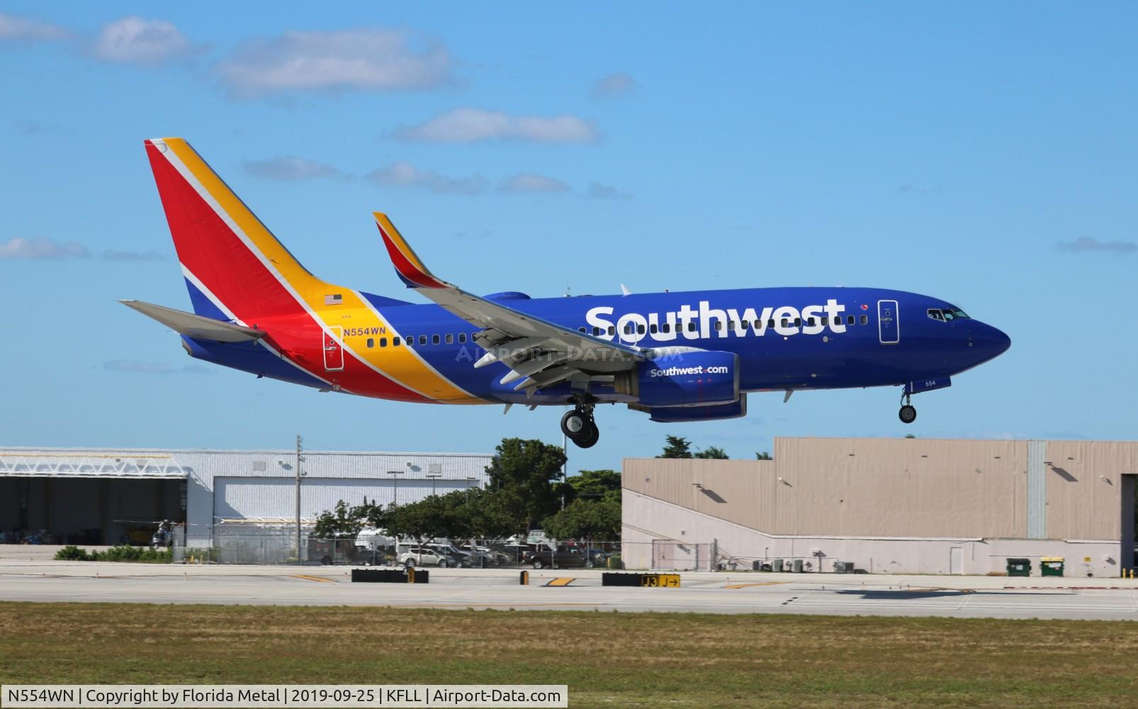 N554WN, 2002 Boeing 737-7BX C/N 30746, SWA 737 nc zx