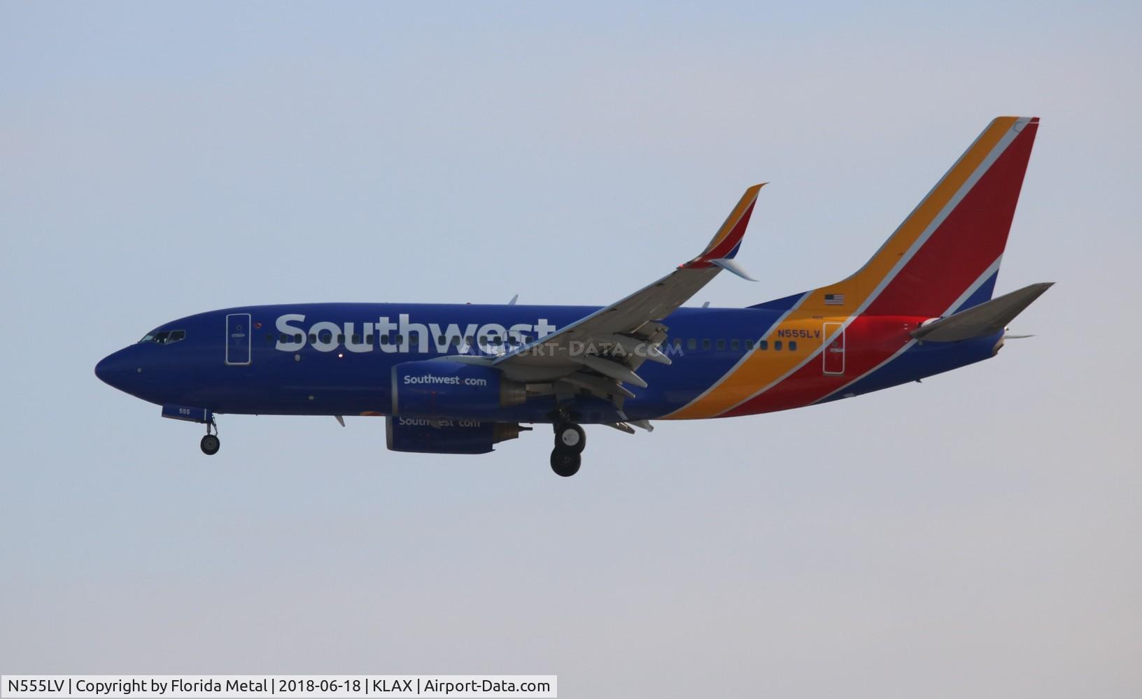 N555LV, 2011 Boeing 737-7BD C/N 36726, SWA 737 nc zx