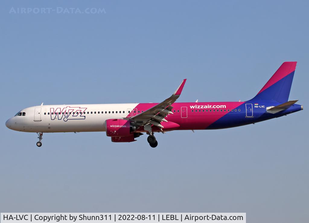 HA-LVC, 2019 Airbus A321-271NX C/N 8816, Landing rwy 24R