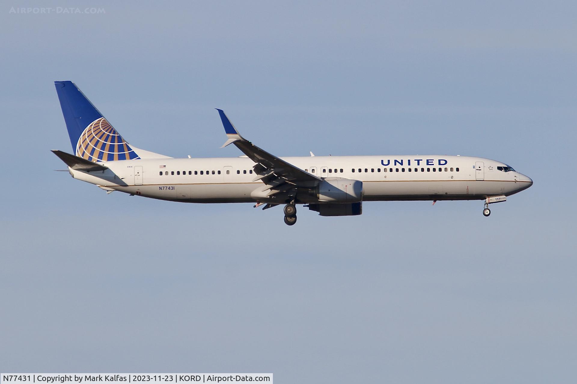 N77431, 2009 Boeing 737-924/ER C/N 32833, UNITED B739 N77431 UAL1755 KFLL-KORD