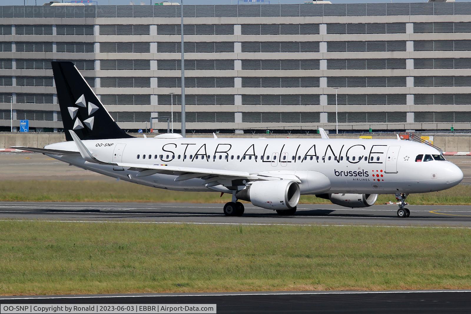 OO-SNP, 2013 Airbus A320-214 C/N 5635, at bru