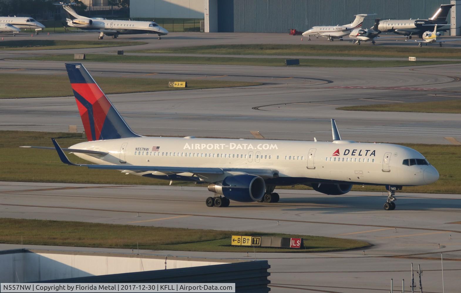 N557NW, 2002 Boeing 757-251 C/N 33393, DAL 752 zx