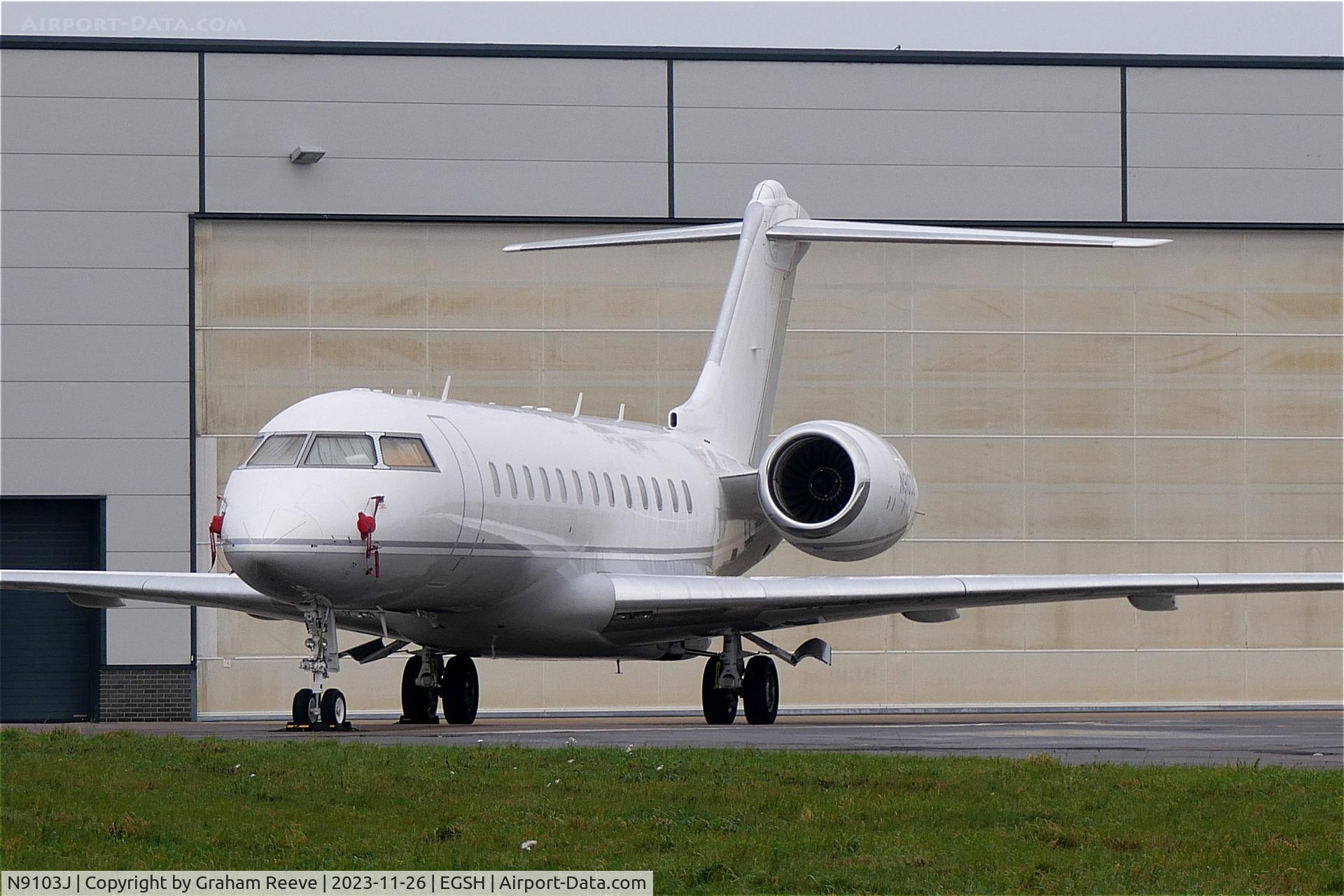 N9103J, 2001 Bombardier BD-700-1A10 Global Express C/N 9103, Parked at Norwich.