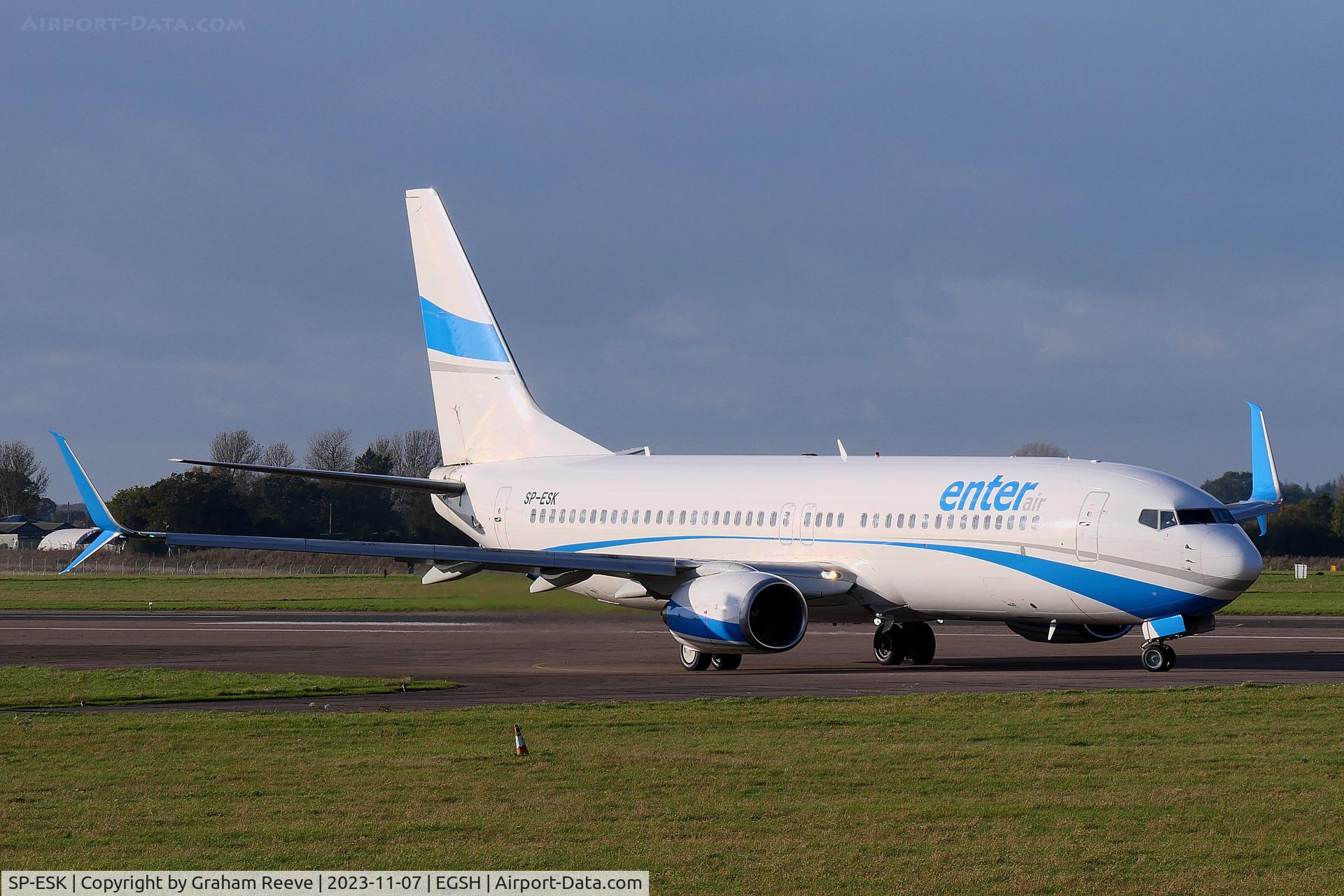 SP-ESK, 2003 Boeing 737-8Q8 C/N 30693, Departing from Norwich.
