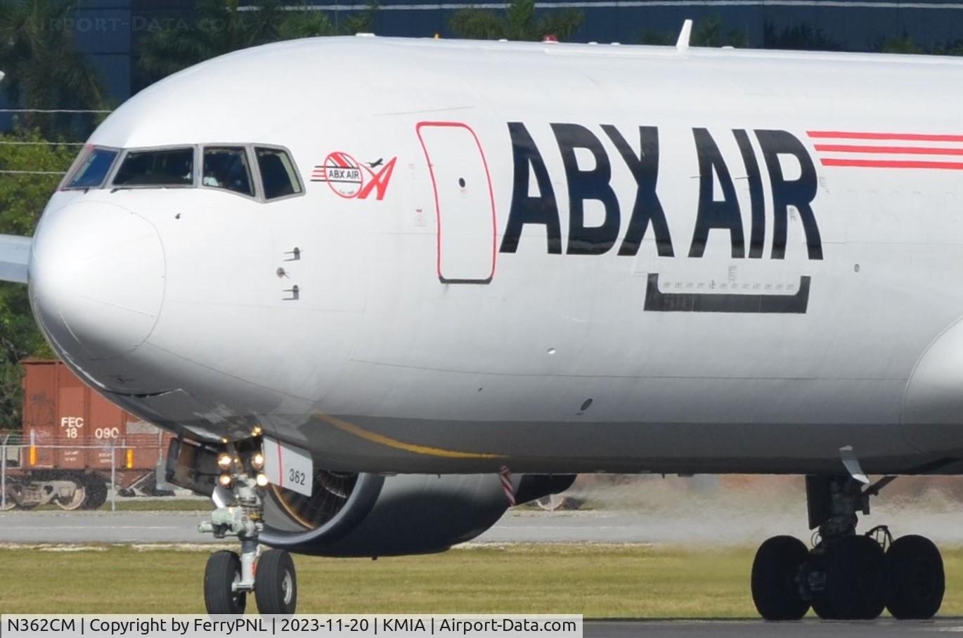 N362CM, 1988 Boeing 767-338 C/N 24316, ABX B763 Freighter lining-up