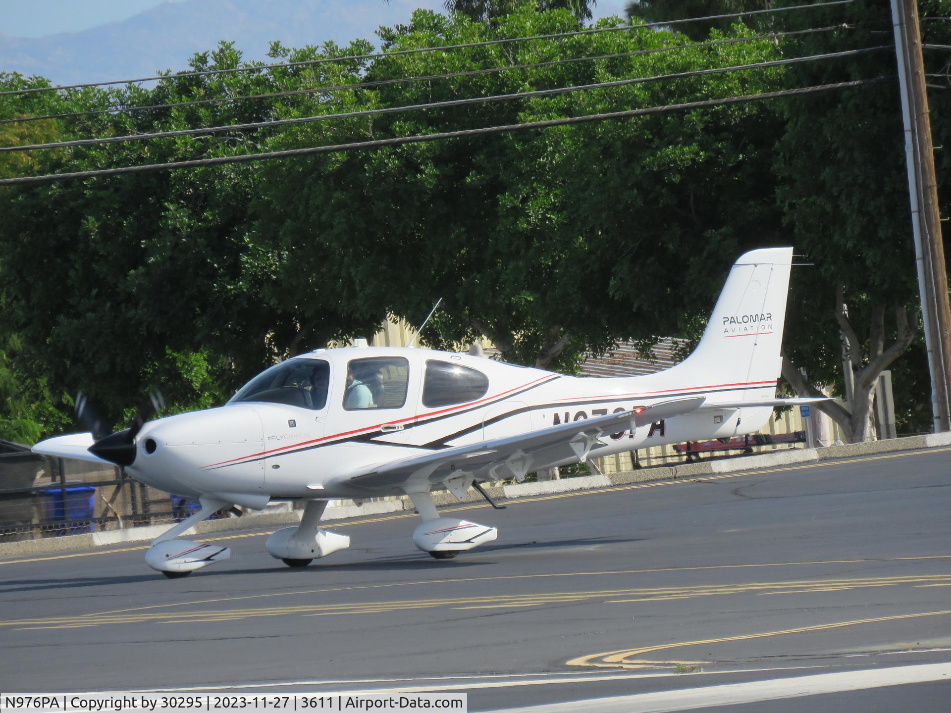 N976PA, 2020 Cirrus SR20 C/N 2603, Waiting