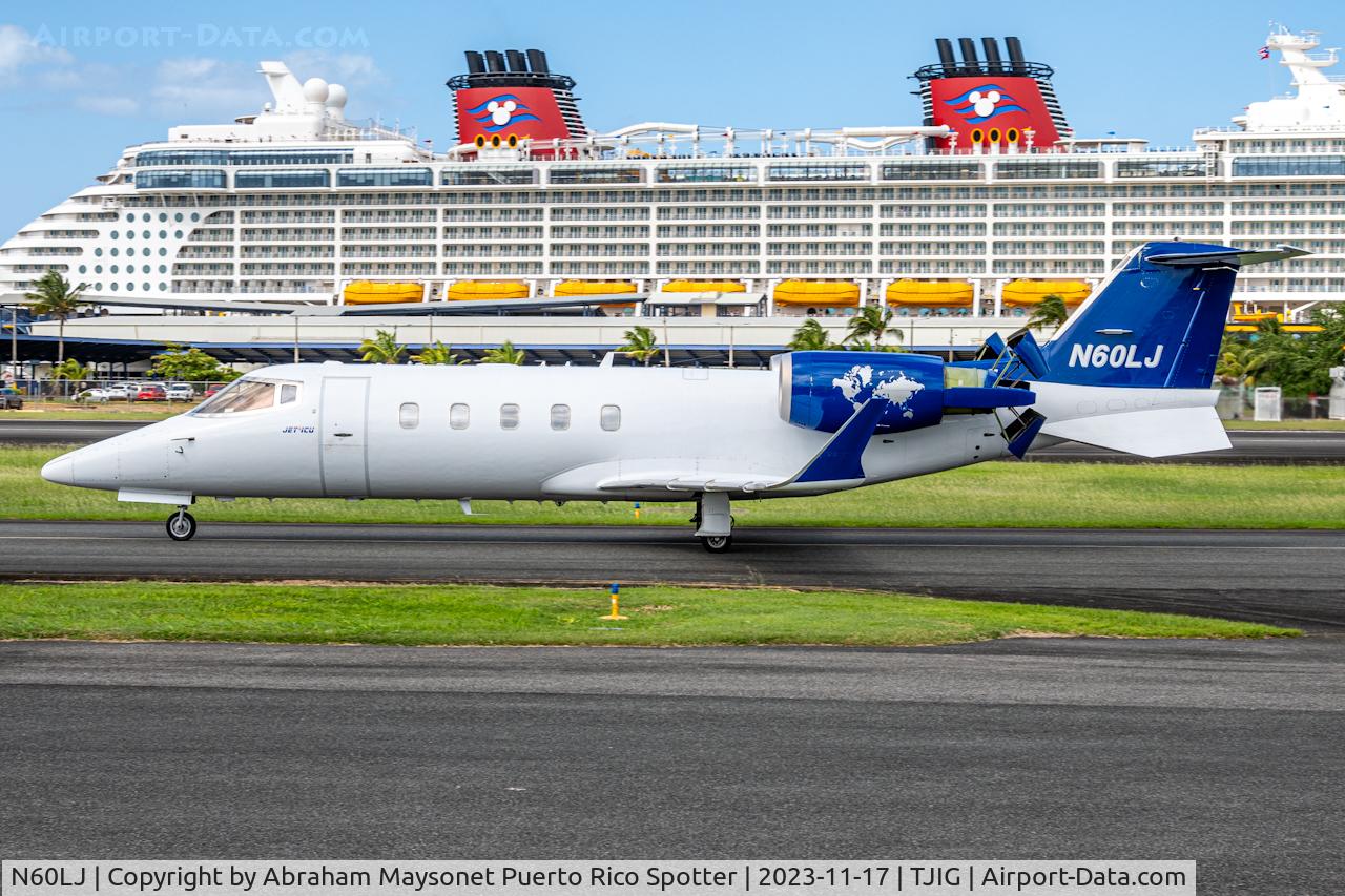 N60LJ, 1995 Learjet 60 C/N 60-052, New scheme paint job
