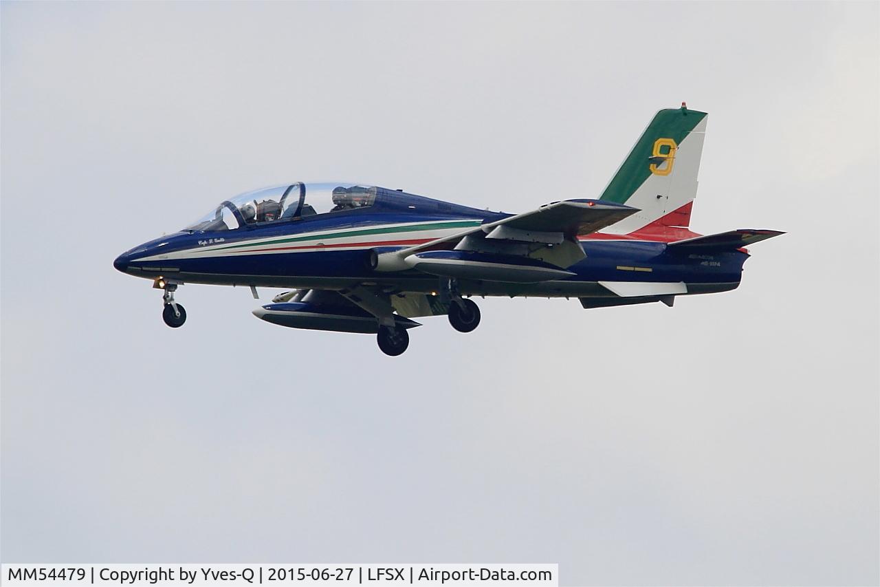 MM54479, Aermacchi MB-339PAN C/N 6674/069/AD008, Aermacchi MB-339PAN, N°9 of Frecce Tricolori Aerobatic Team 2015, On final rwy 29, Luxeuil-Saint Sauveur (LFSX)
