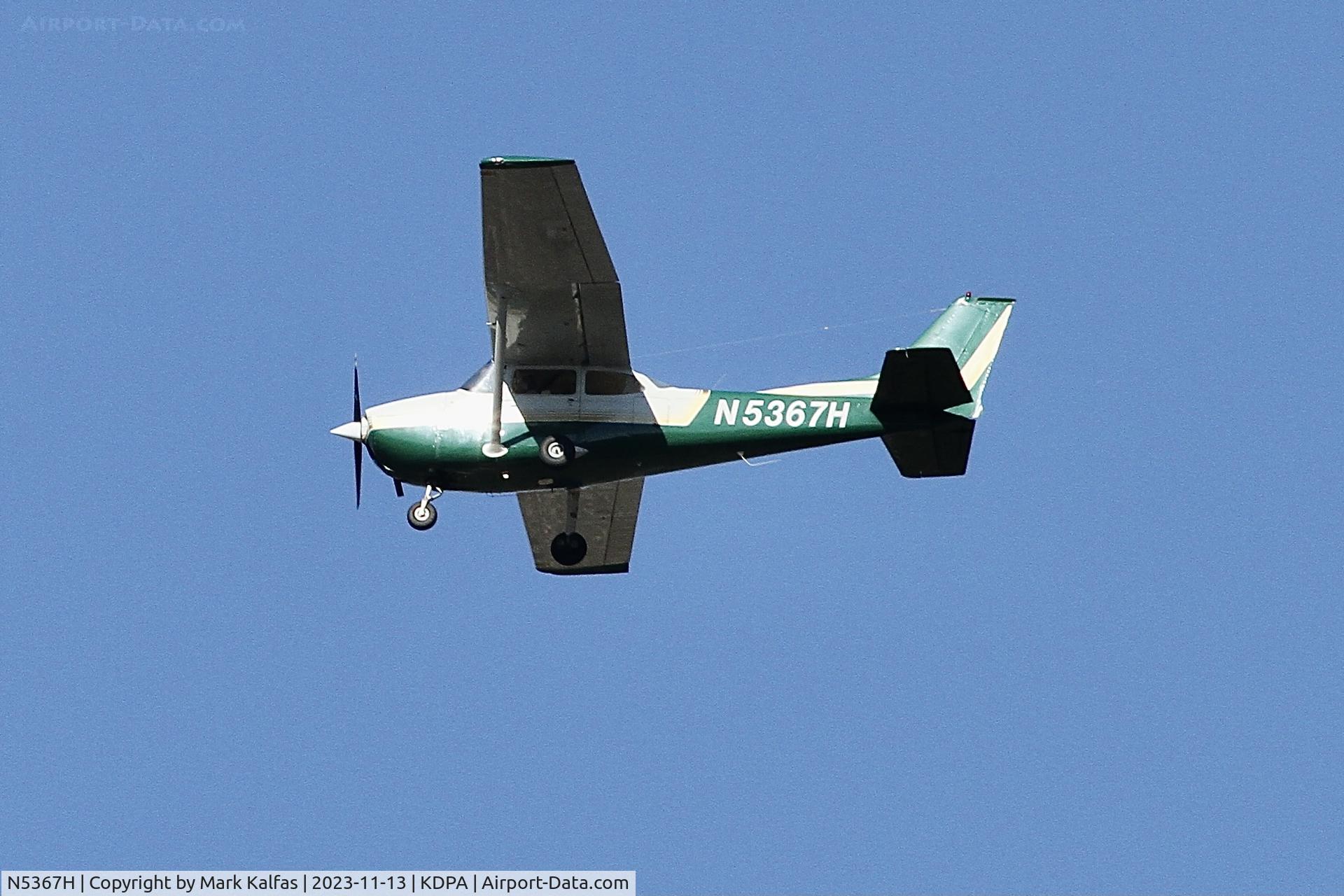 N5367H, 1975 Cessna 172M C/N 17265414, Wings Leasing LLC / Illinois Aviation Academy C172M N5367H inbound to KDPA
