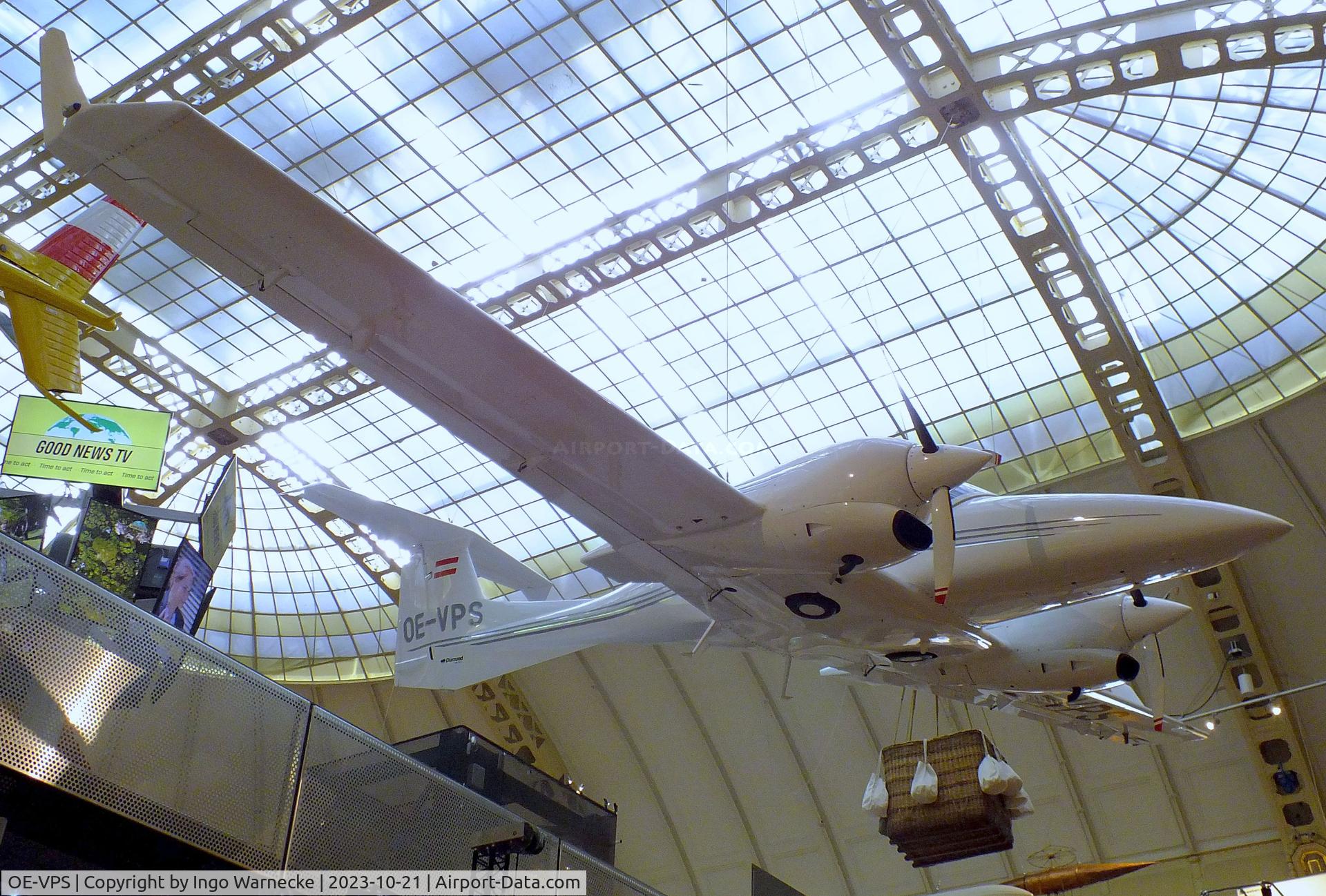 OE-VPS, Diamond DA-42-180 Twin Star C/N 42.001, Diamond DA42-180 first prototype at the Technisches Museum Wien (Vienna Technical Museum)