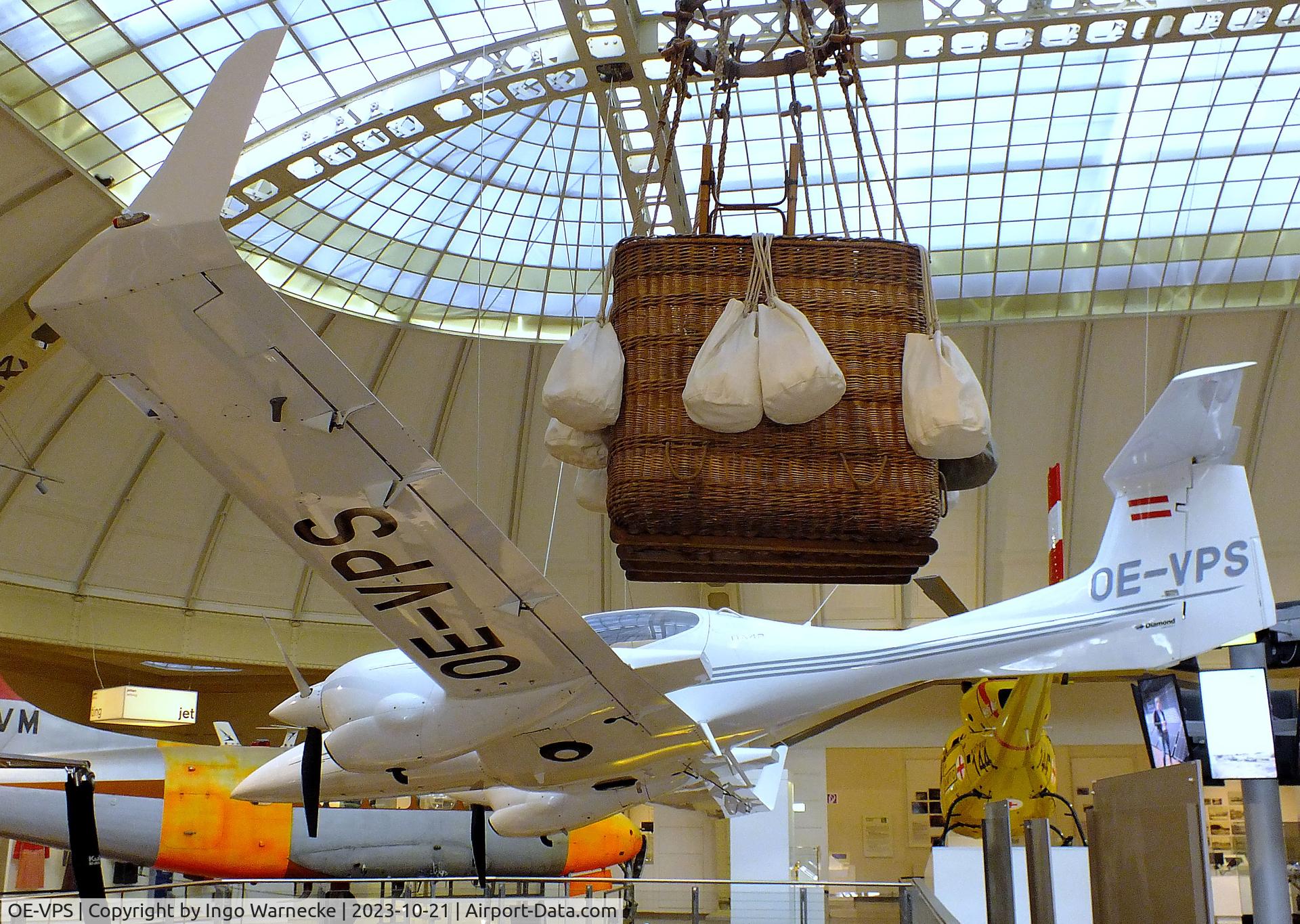 OE-VPS, Diamond DA-42-180 Twin Star C/N 42.001, Diamond DA42-180 first prototype at the Technisches Museum Wien (Vienna Technical Museum)