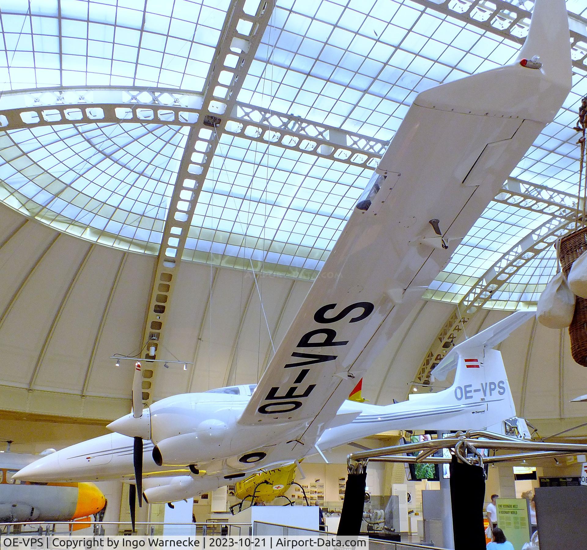OE-VPS, Diamond DA-42-180 Twin Star C/N 42.001, Diamond DA42-180 first prototype at the Technisches Museum Wien (Vienna Technical Museum)