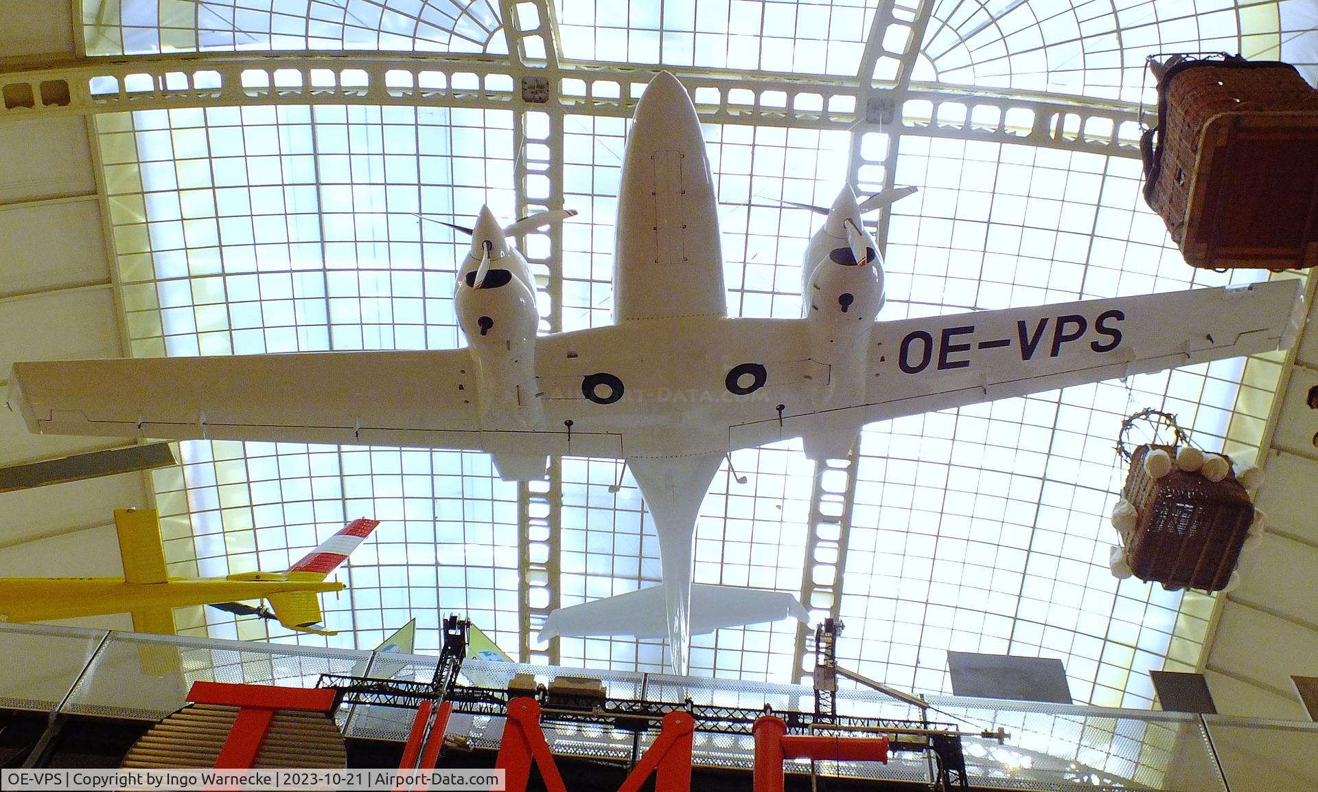 OE-VPS, Diamond DA-42-180 Twin Star C/N 42.001, Diamond DA42-180 first prototype at the Technisches Museum Wien (Vienna Technical Museum)