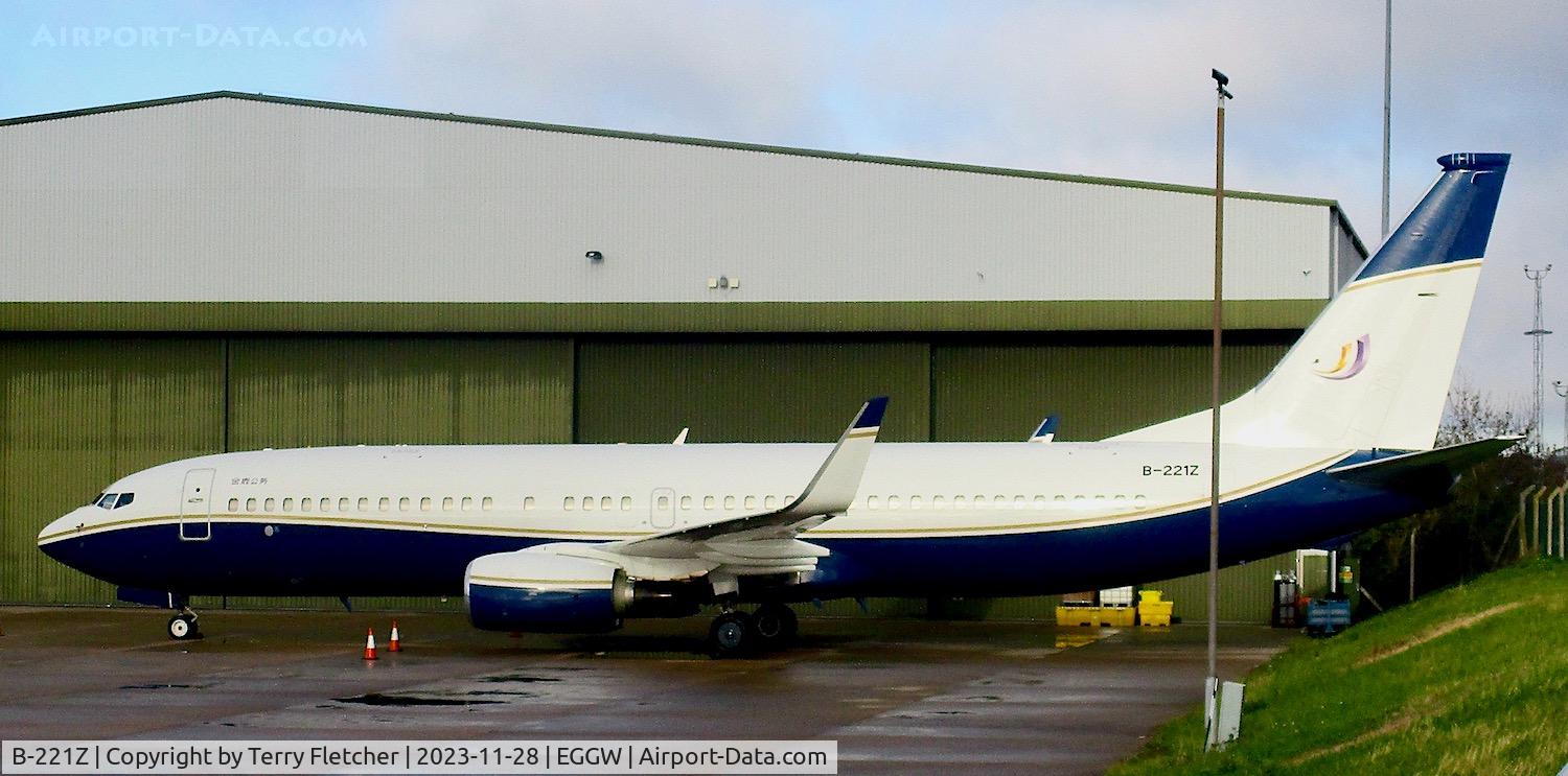 B-221Z, 2014 Boeing 737-8ZE (BBJ2) C/N 42215, At Luton Airport
