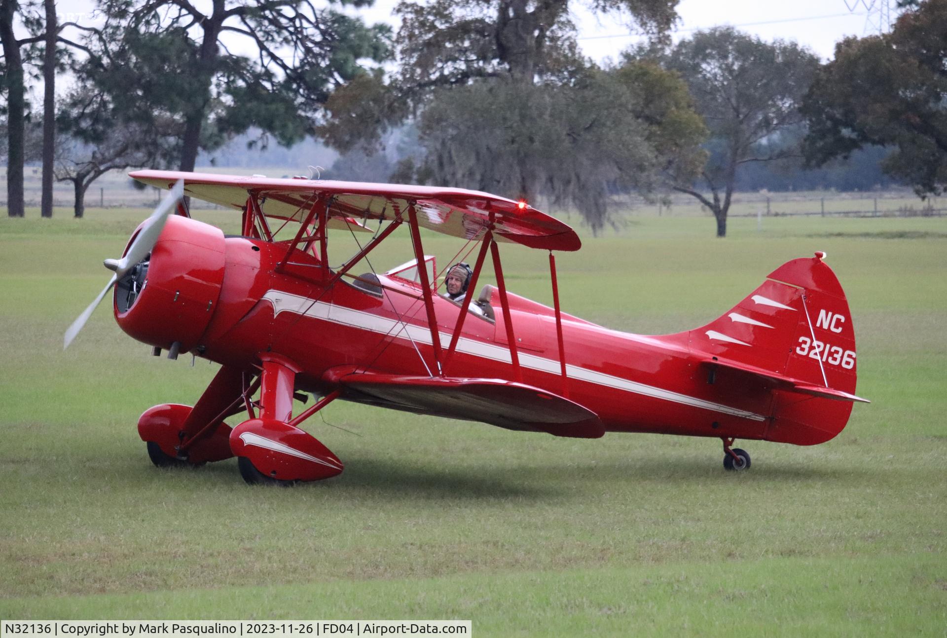 N32136, 1941 Waco UPF-7 C/N 5768, Waco UPF-7