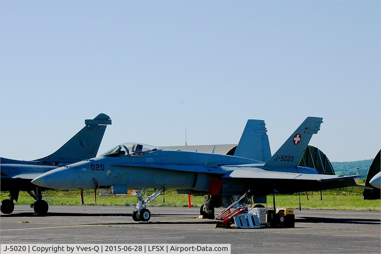 J-5020, McDonnell Douglas F/A-18C Hornet C/N 1369/SFC020, McDonnell Douglas FA-18C Hornet, Flight line, Luxeuil-Saint Sauveur Air Base 116 (LFSX)